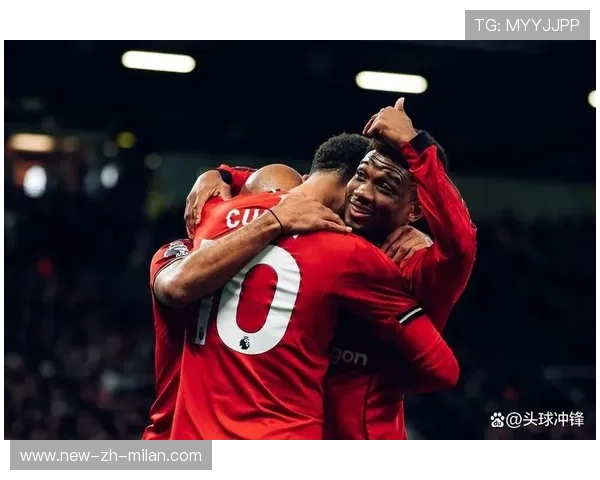 曼联边路新战术亮相，芒特与达洛特联手发力